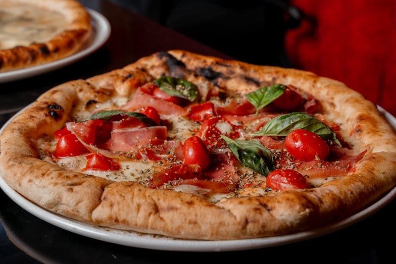 Prosciutto e Rucola - prosciutto and rocket pizza